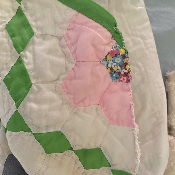 Vintage Vermont Hand Stitched Quilt - King - Picture 7 of 10